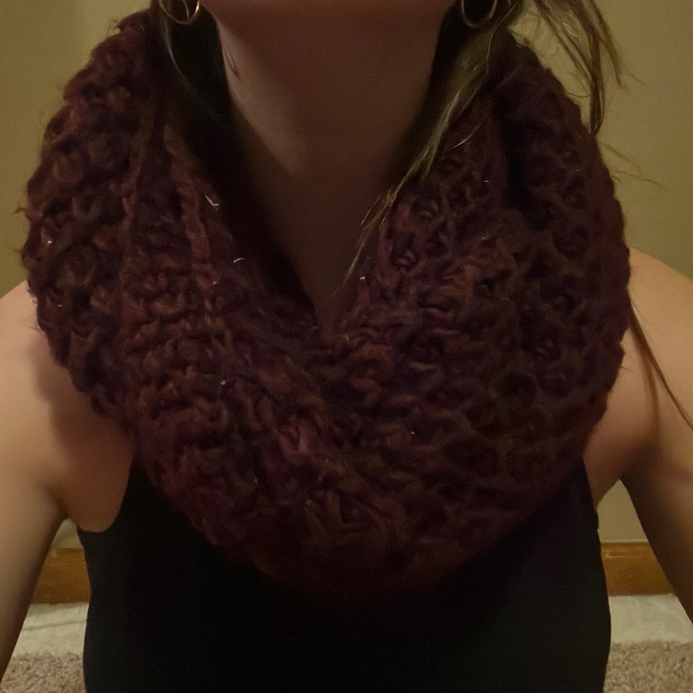 Infinity scarf